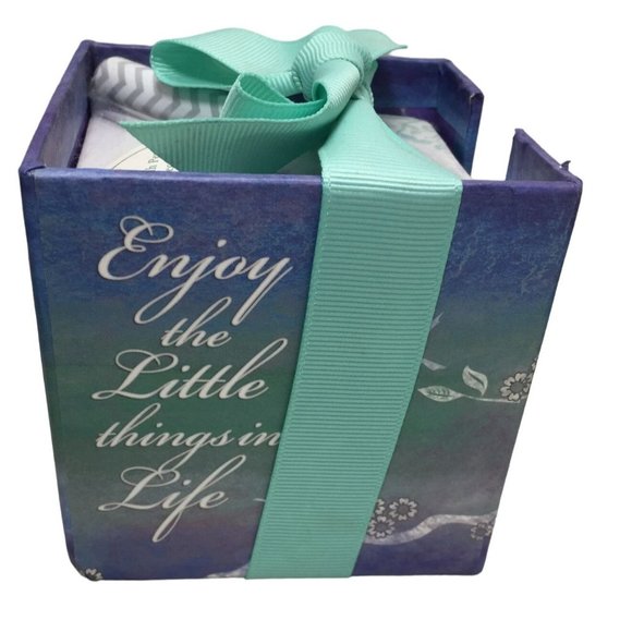 "Enjoy the Little Things in Life "  Lady Jane Memo Cube with Pen and Bright Gift - Picture 4 of 7